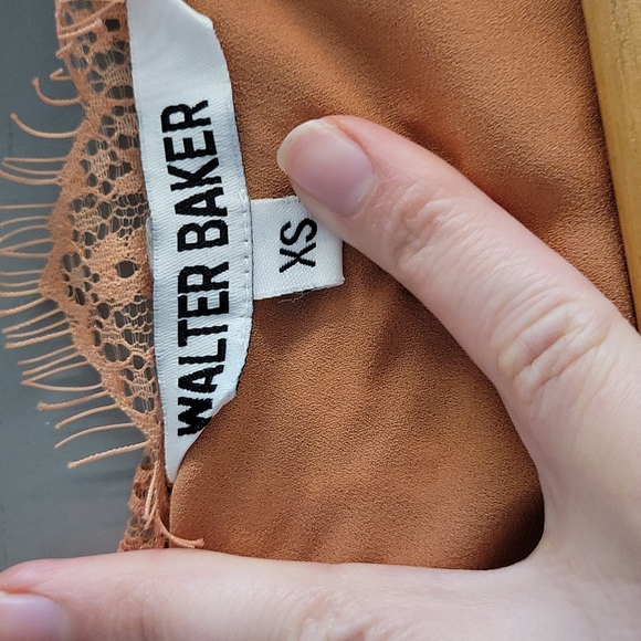 Walter Baker Ruffle Top - Picture 2 of 3